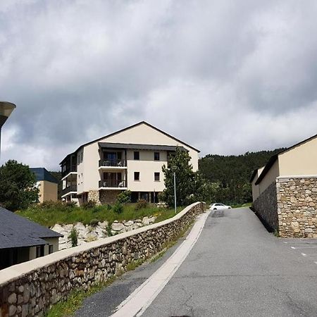 Charmant Studio Face Aux Pyrenees Фон-Ромё Экстерьер фото