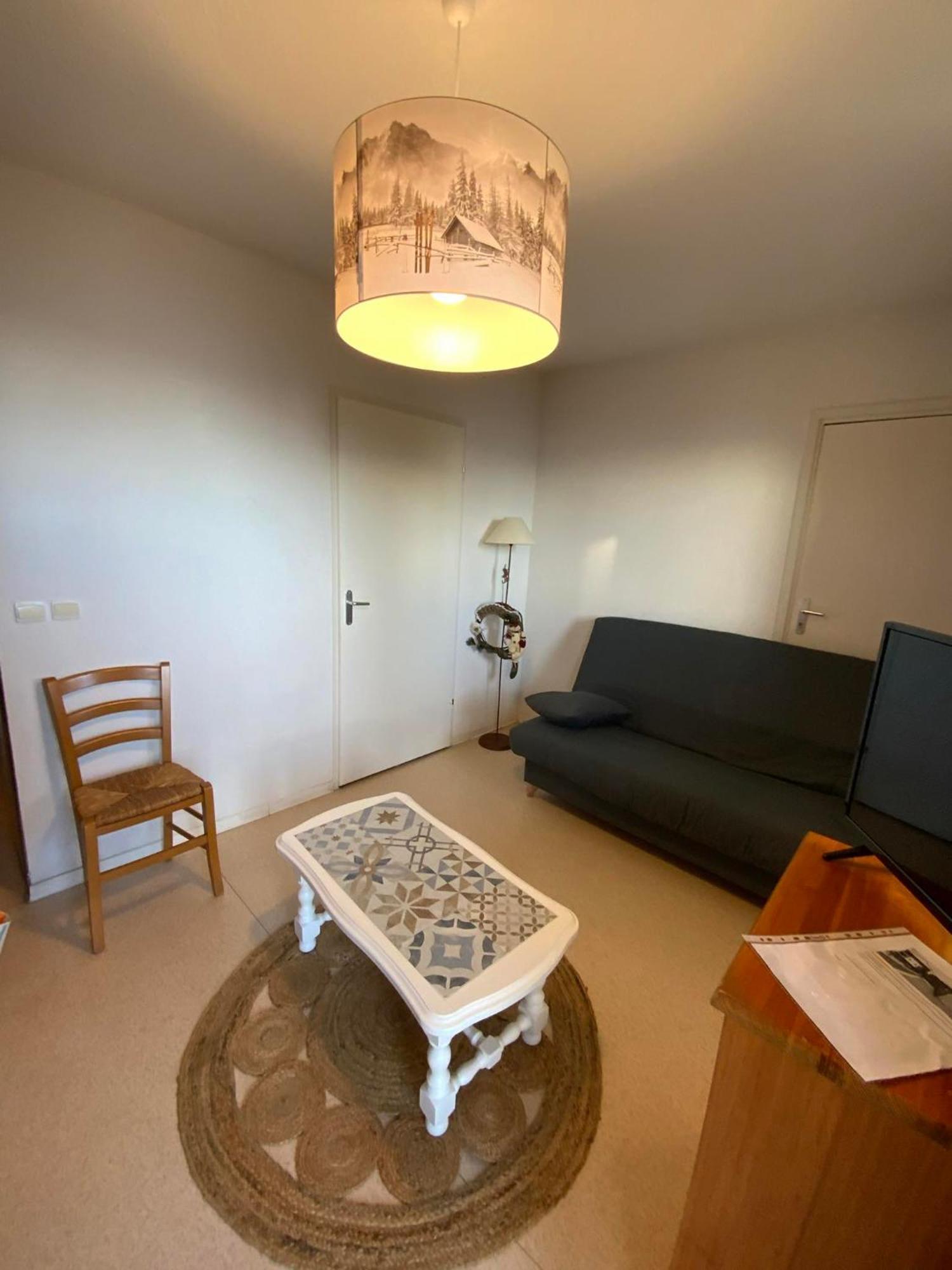 Charmant Studio Face Aux Pyrenees Фон-Ромё Экстерьер фото